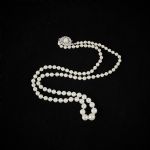 638197 Pearl necklace